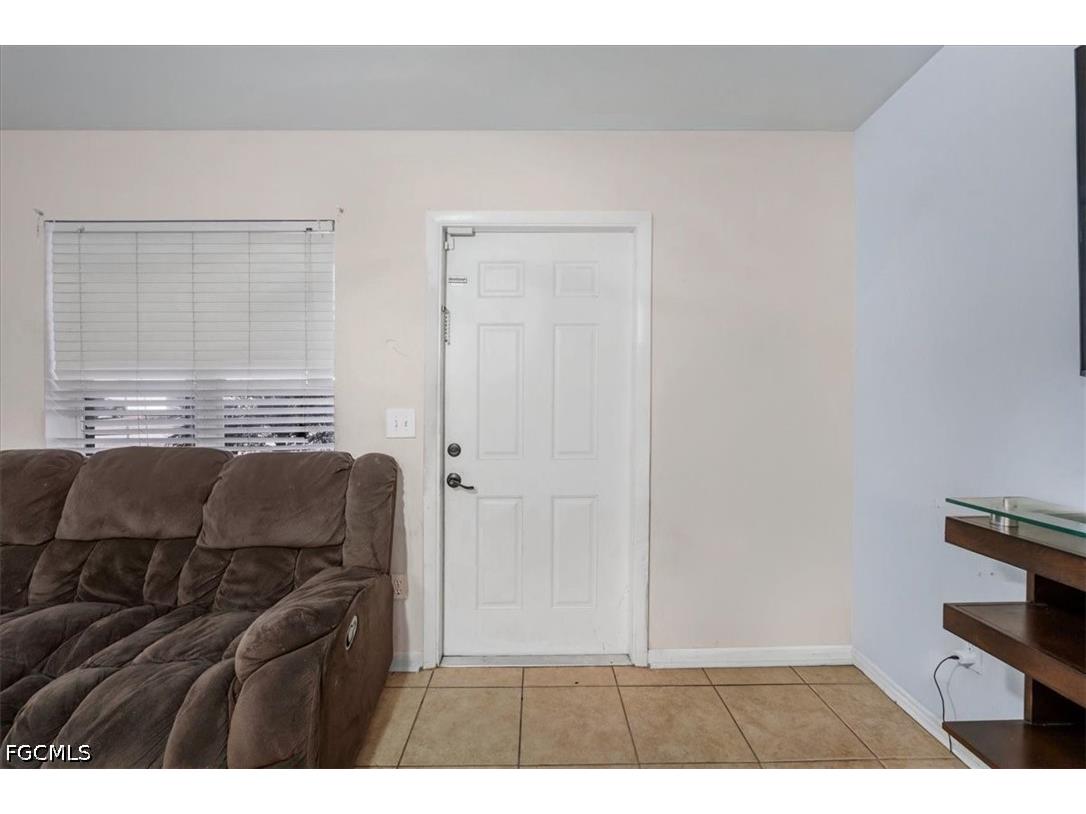 575 Sabal Palm Court Labelle FL 33935 2026020611 image5