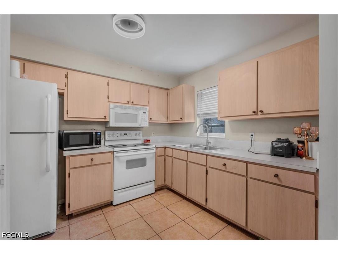 575 Sabal Palm Court Labelle FL 33935 2026020611 image9