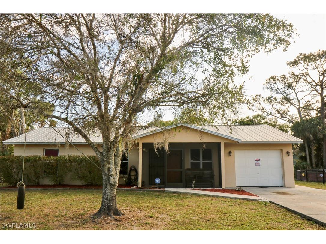 575 Sabal Palm Court Labelle FL 33935 223010915 image1