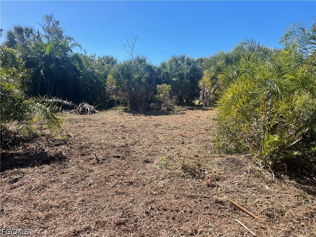 575 Sea Oats Drive Sanibel FL 33957 2026029249 image3