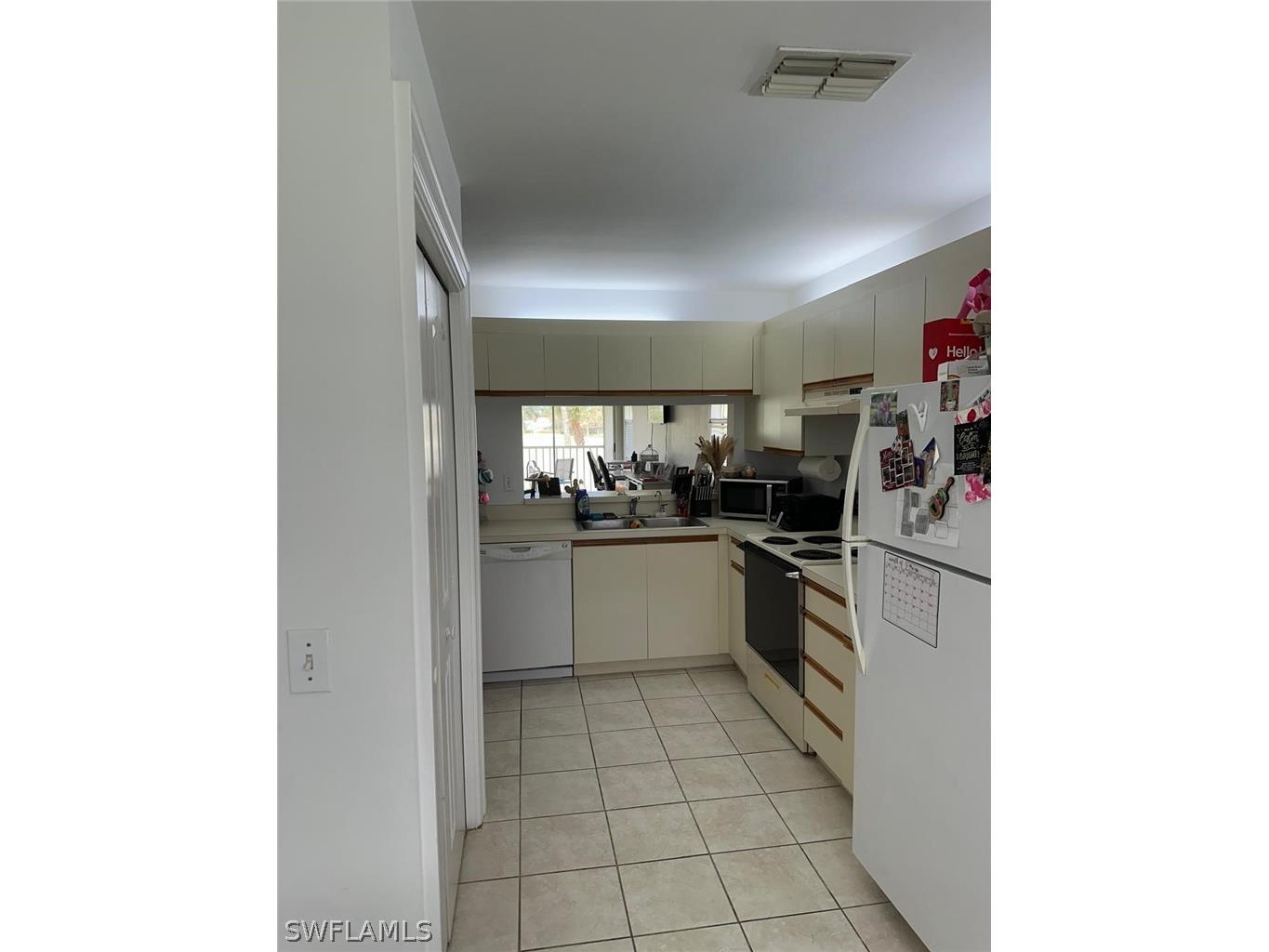 575 Augusta Boulevard #8 Naples FL 34113 226006327 image10