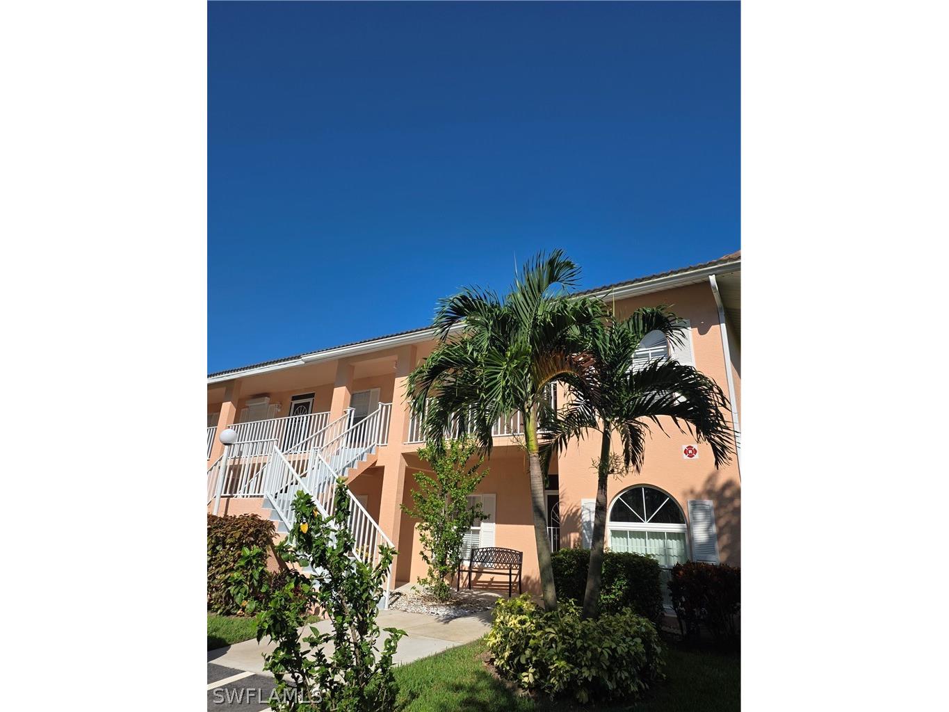 575 Augusta Boulevard #8 Naples FL 34113 226006327 image3