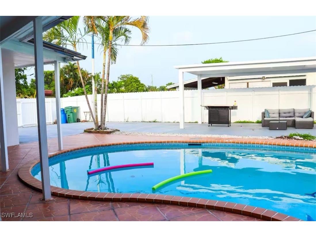 5750 N Andrews Avenue Oakland Park FL 33309 225051726 image1