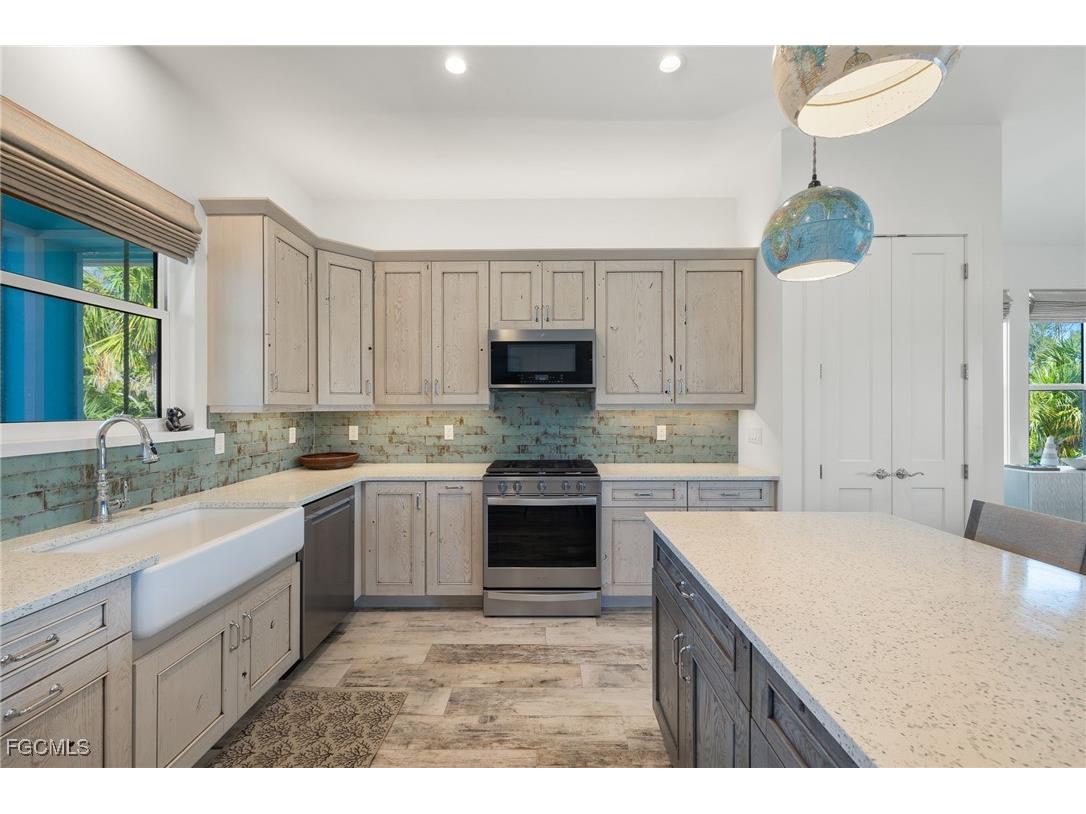 5750 Sanibel Captiva Road Sanibel FL 33957 2025001528 image11