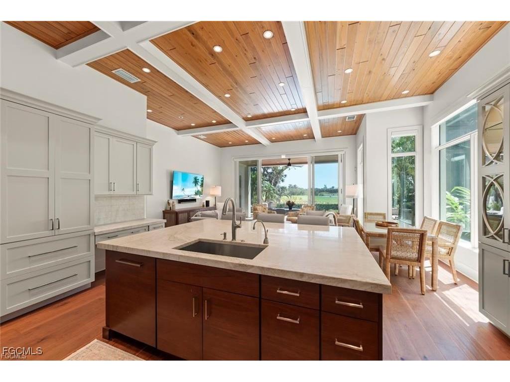 5751 Baltusrol Court Sanibel FL 33957 2025018387 image9