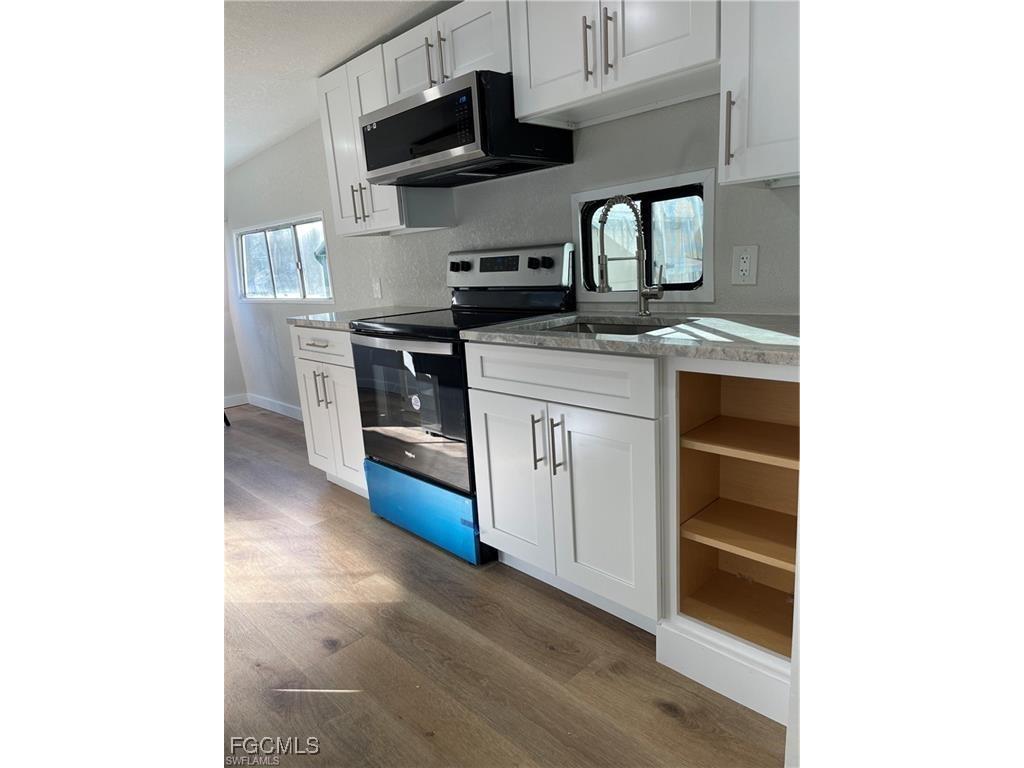 5753 Pink Panther Drive Fort Myers FL 33908 2025008381 image10