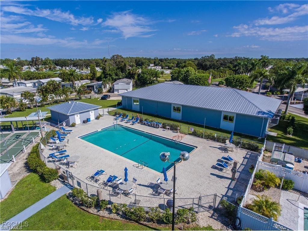 5753 Pink Panther Drive Fort Myers FL 33908 2025008381 image34
