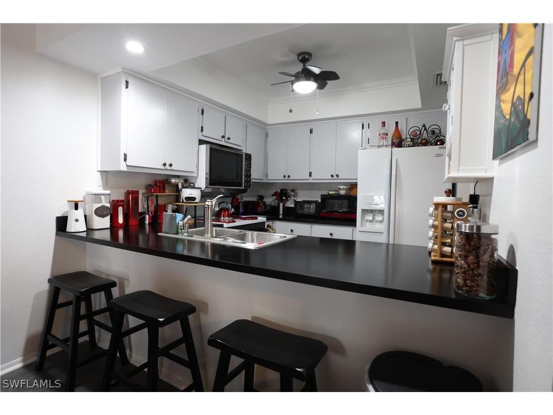 5755 Foxlake Drive #G North Fort Myers FL 33917 223009749 image1