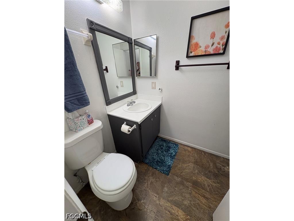 5755 Foxlake Drive #H North Fort Myers FL 33917 2026030172 image18