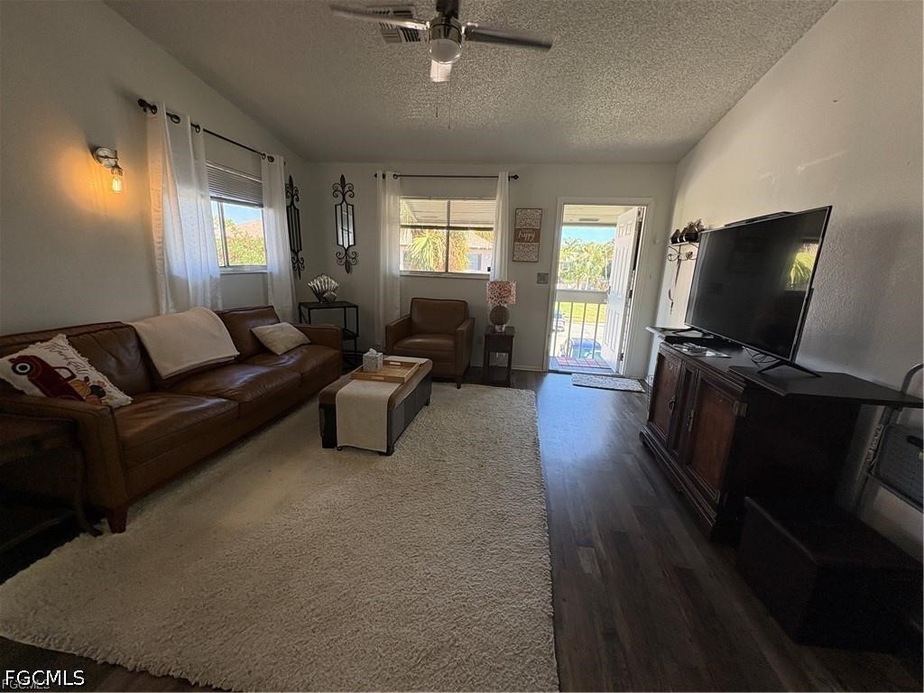 5755 Foxlake Drive #H North Fort Myers FL 33917 2026030172 image4