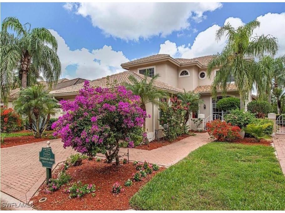 5755 Persimmon Way Naples FL 34110 225055593 image1