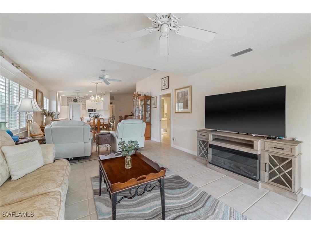 5756 Drummond Way Naples FL 34119 225071343 image17