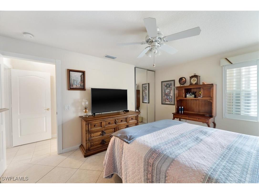 5756 Drummond Way Naples FL 34119 225071343 image23