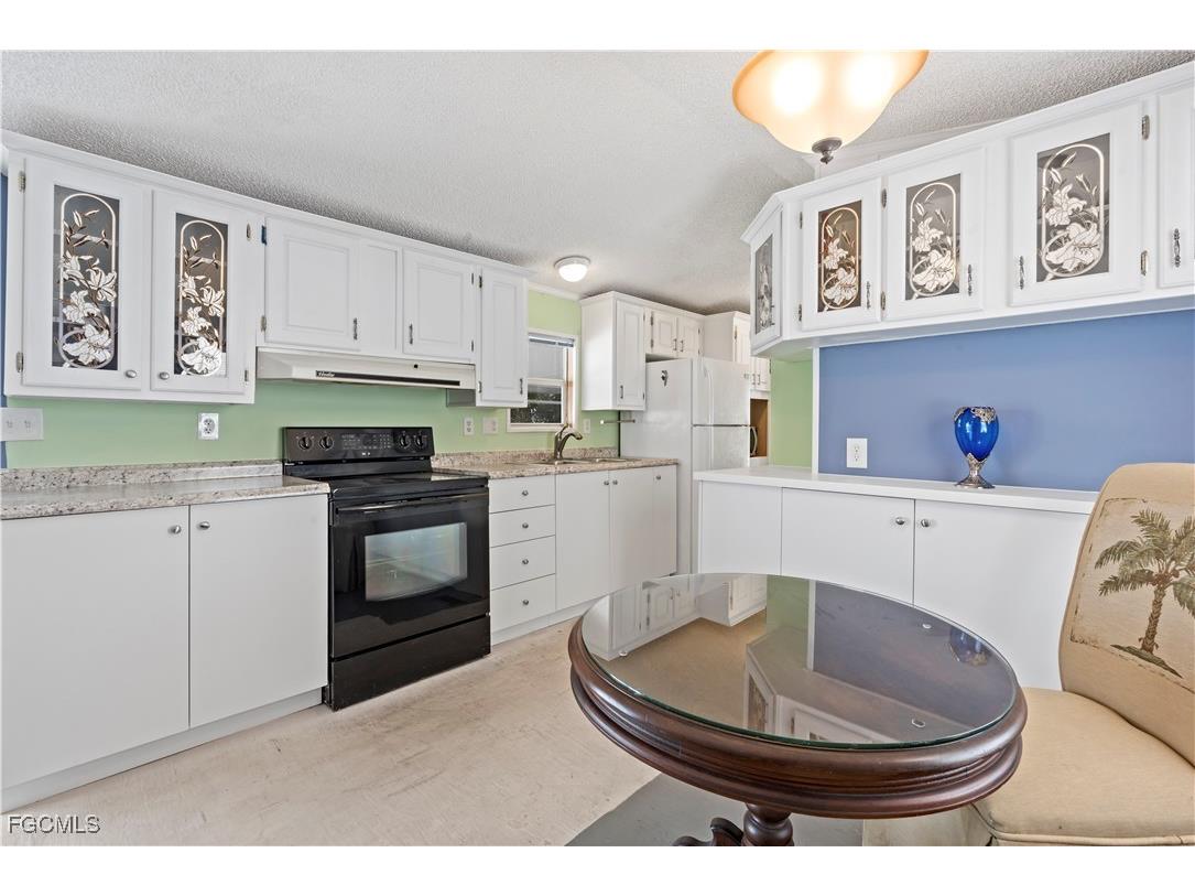 5756 Pink Panther Drive Fort Myers FL 33908 2025016309 image12