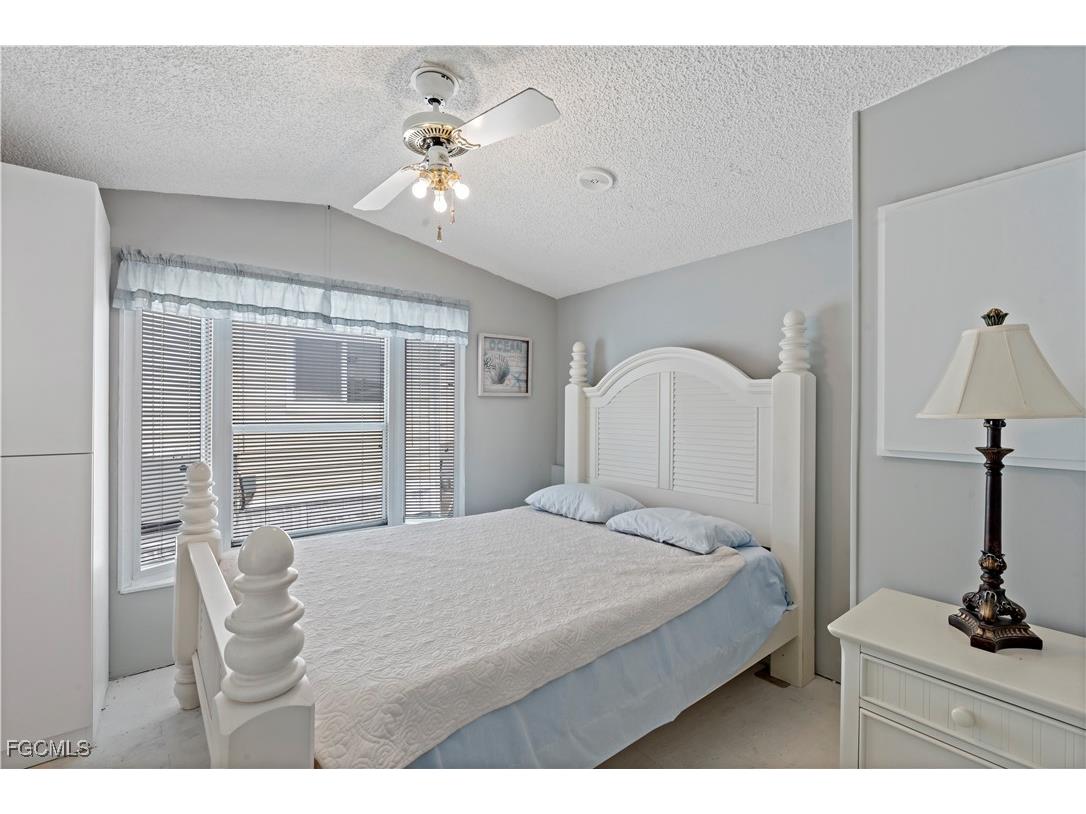 5756 Pink Panther Drive Fort Myers FL 33908 2025016309 image18