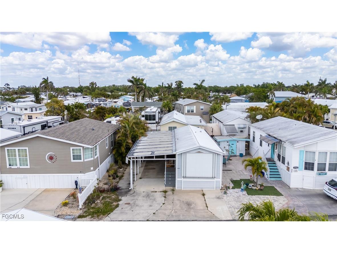 5756 Pink Panther Drive Fort Myers FL 33908 2025016309 image25