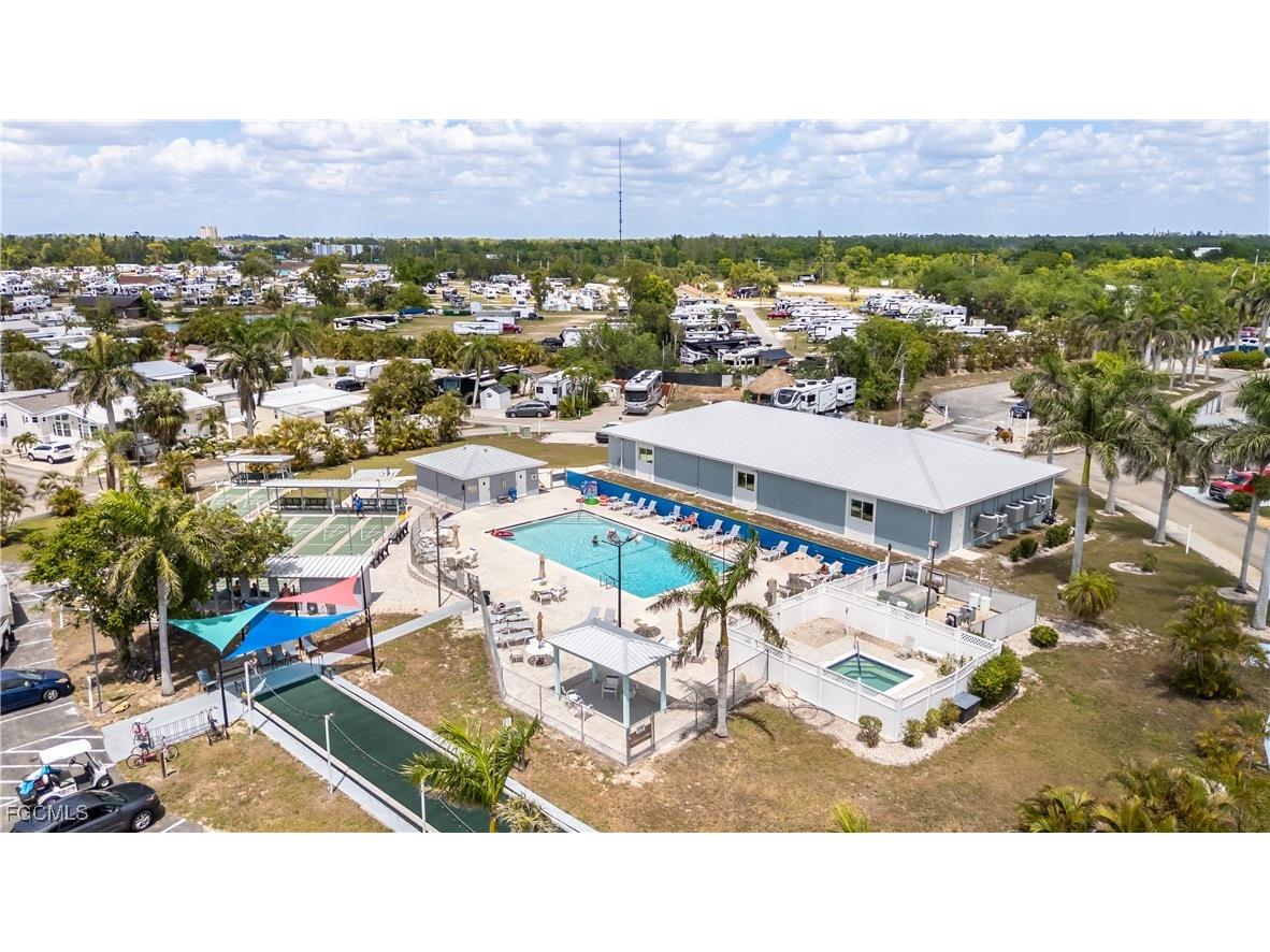 5756 Pink Panther Drive Fort Myers FL 33908 2025016309 image31