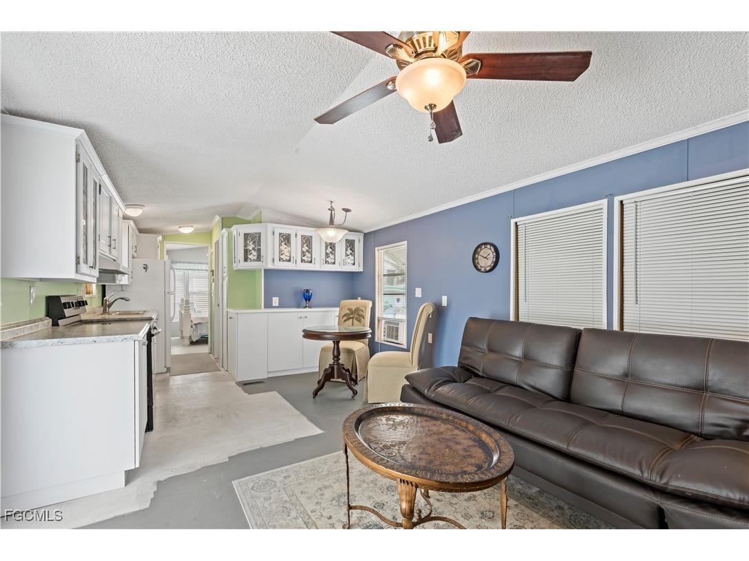 5756 Pink Panther Drive Fort Myers FL 33908 2025016309 image8