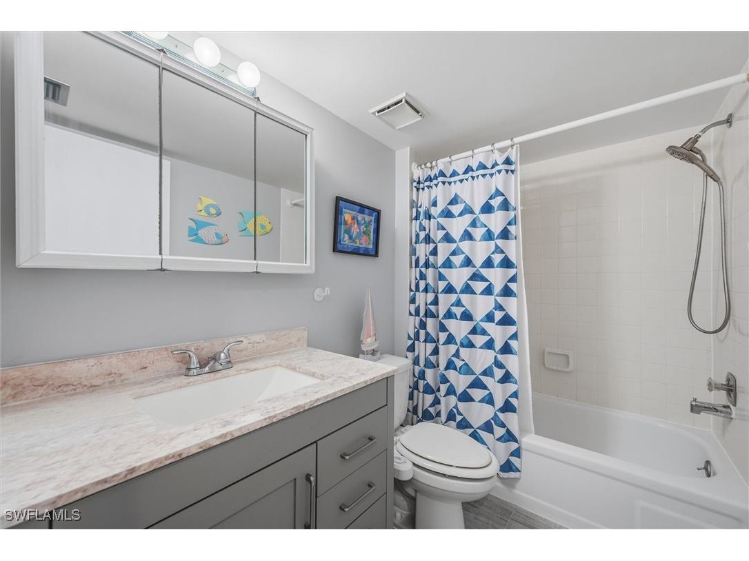 5757 Gage Lane #102C Naples FL 34113 225080514 image28