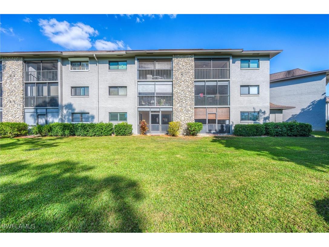 5757 Gage Lane #102C Naples FL 34113 225080514 image31