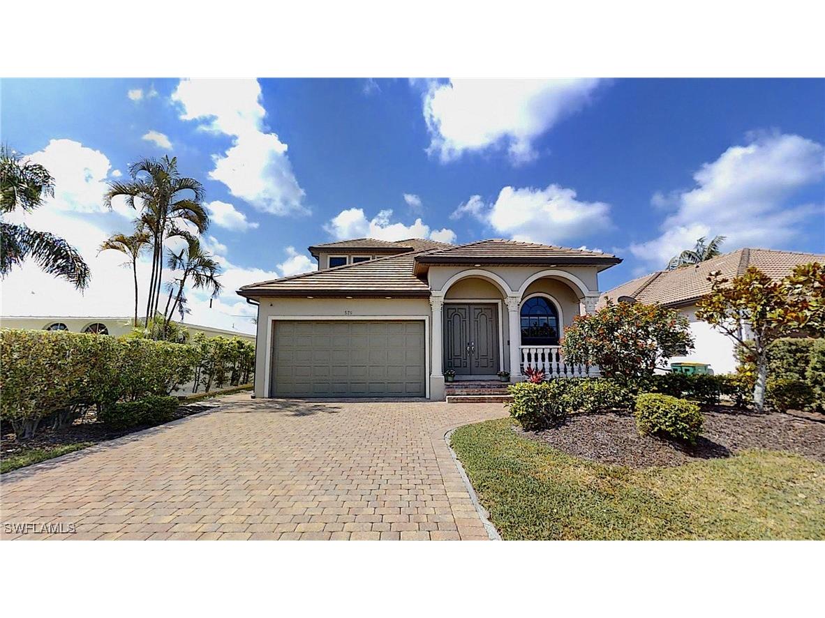 576 97th Avenue N Naples FL 34108 224040563 image1