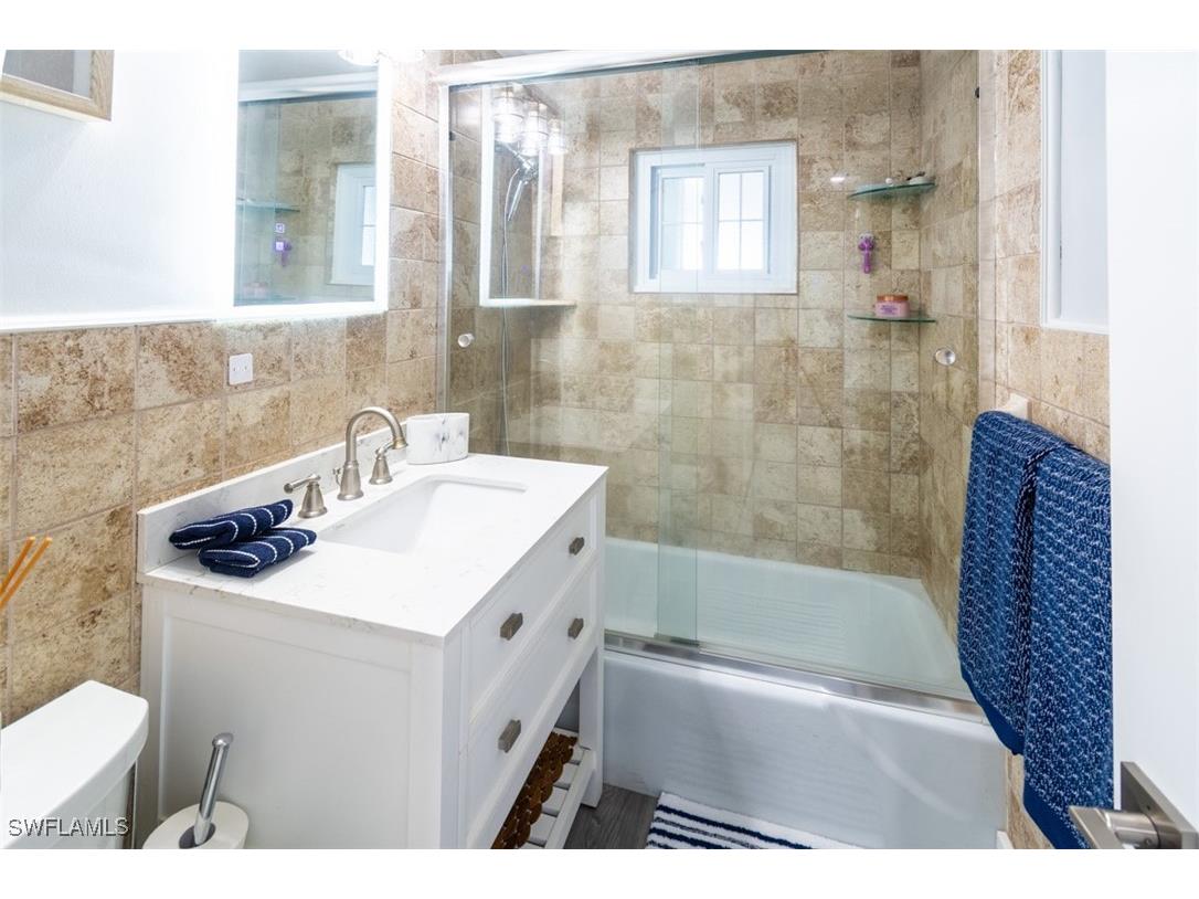 576 Coconut Avenue Goodland FL 34140 226001131 image11