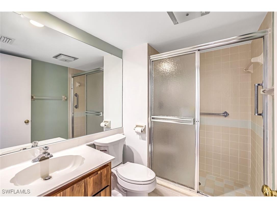 576 Retreat Drive #201 Naples FL 34110 225065202 image24