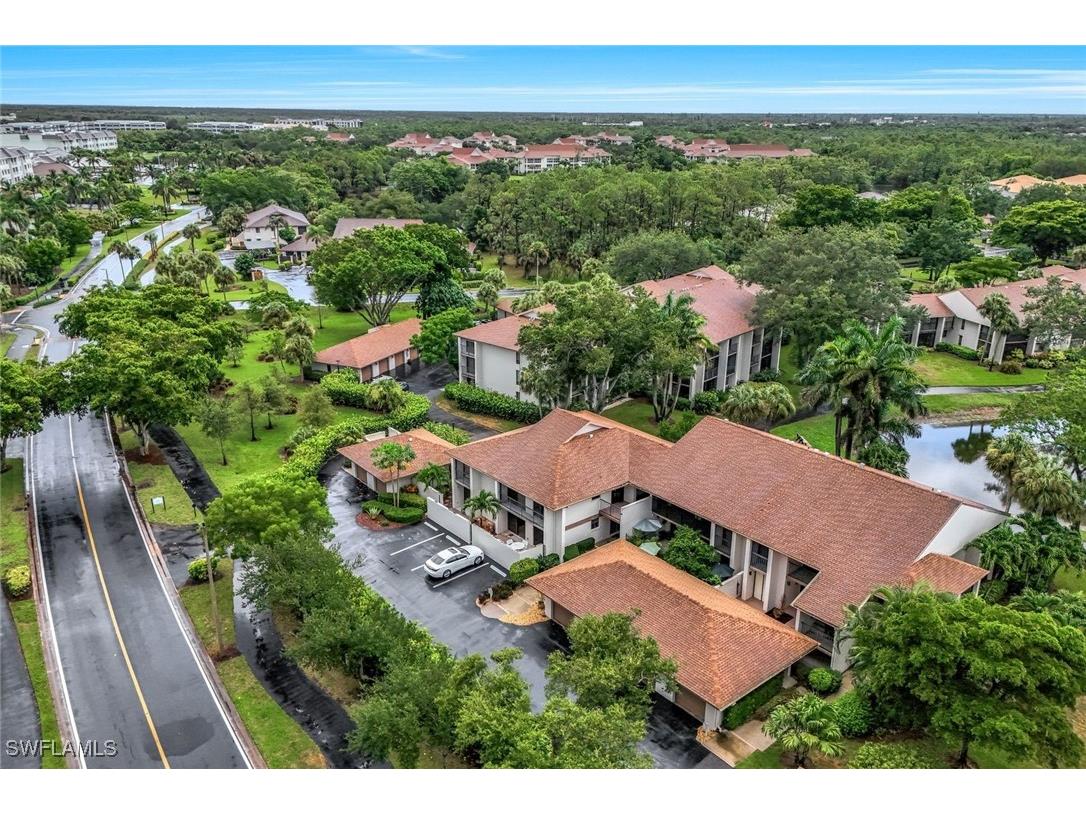 576 Retreat Drive #201 Naples FL 34110 225065202 image7