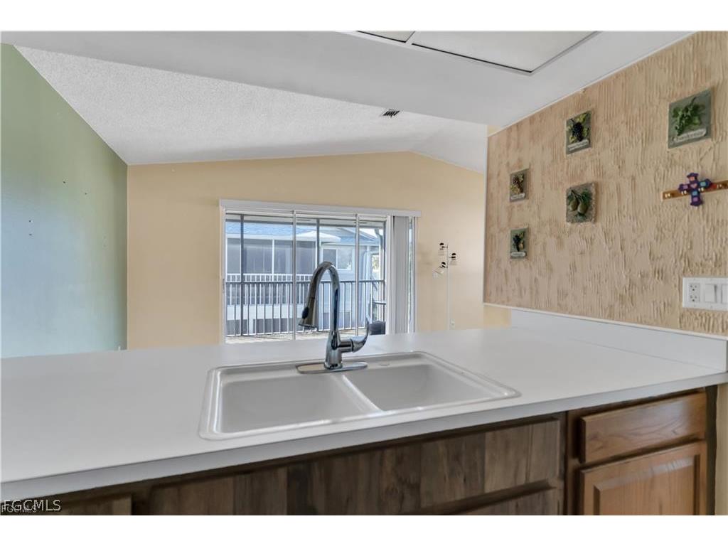 5761 Foxlake Drive #F North Fort Myers FL 33917 2026013396 image19