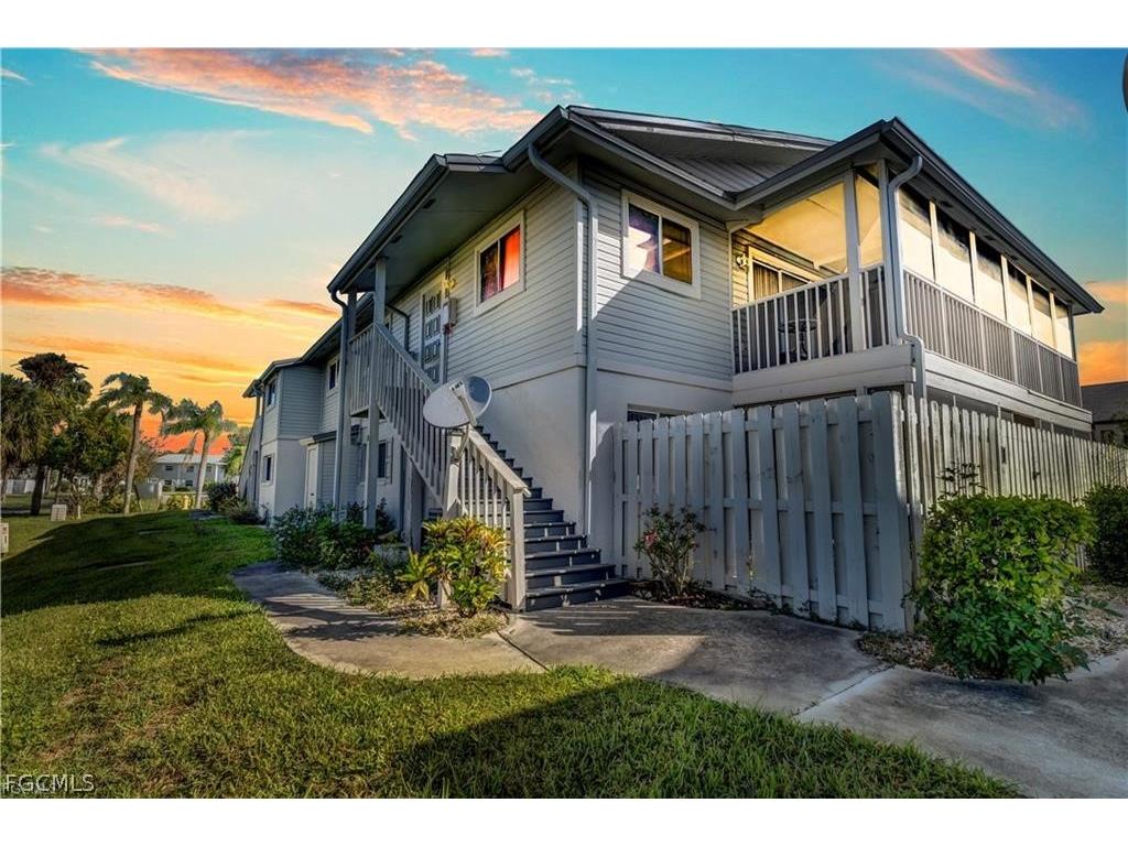 5761 Foxlake Drive #F North Fort Myers FL 33917 2026013396 image2