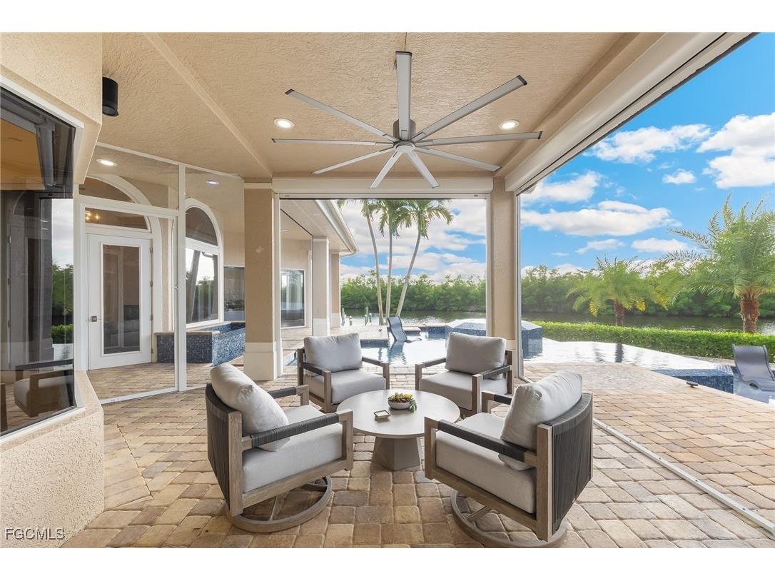 5764 Staysail Court Cape Coral FL 33914 2025023169 image40