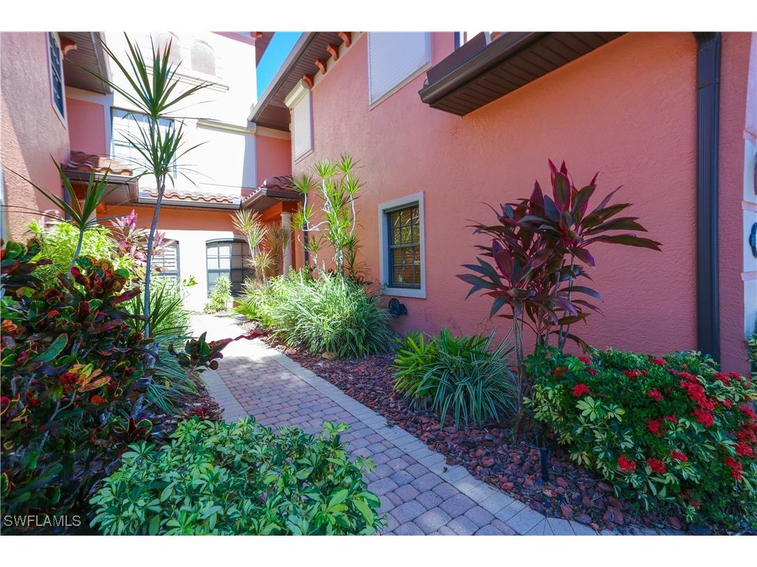 5765 Grande Reserve Way #7-702 Naples FL 34110 225070988 image3