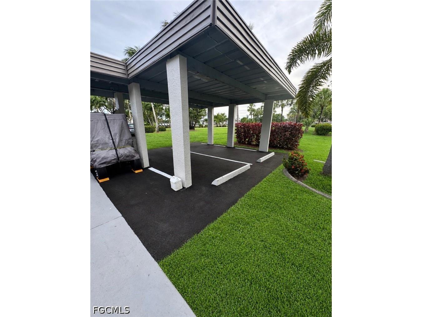 5765 Trailwinds Drive #111 Fort Myers FL 33907 2026031460 image4