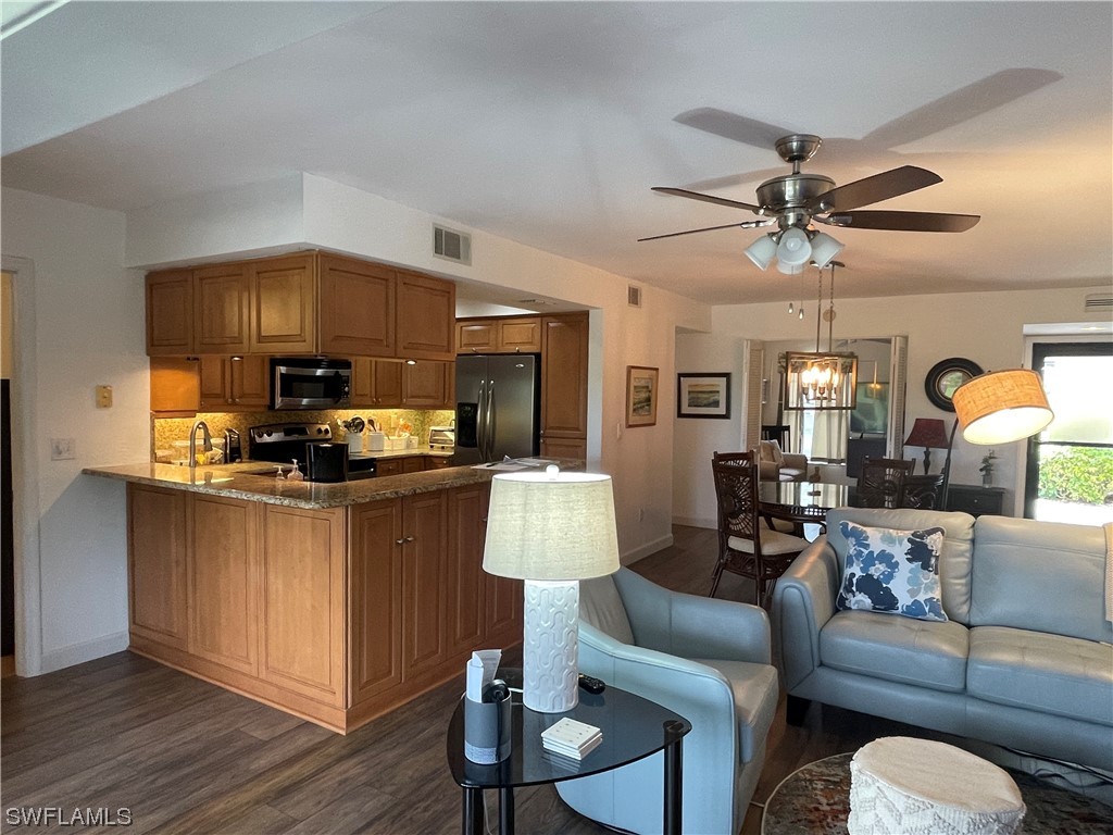 5765 Trailwinds Drive #114 Fort Myers FL 33907 224018676 image1