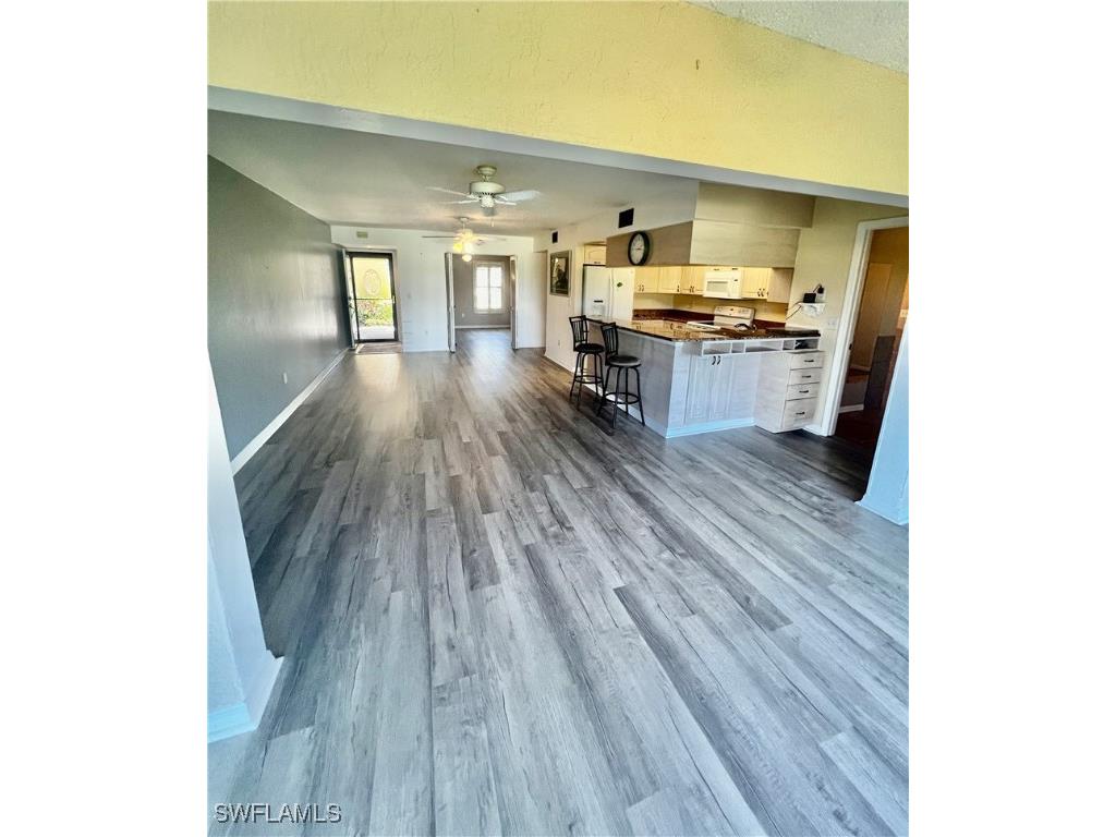 5765 Trailwinds Drive #115 Fort Myers FL 33907 225033939 image2