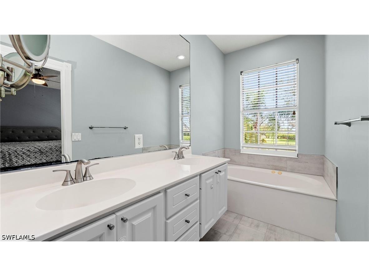 5766 Cove Circle #24 Naples FL 34119 226017207 image13