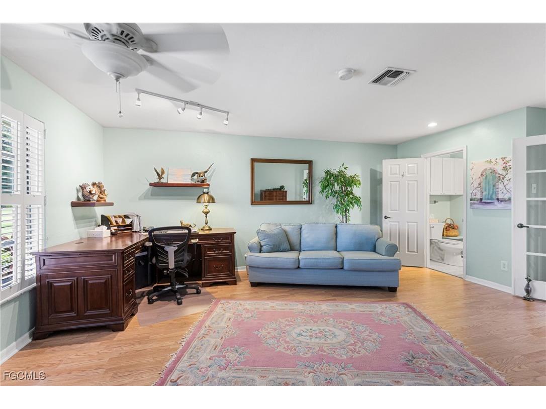 5767 Arvine Circle Fort Myers FL 33919 2025005575 image4