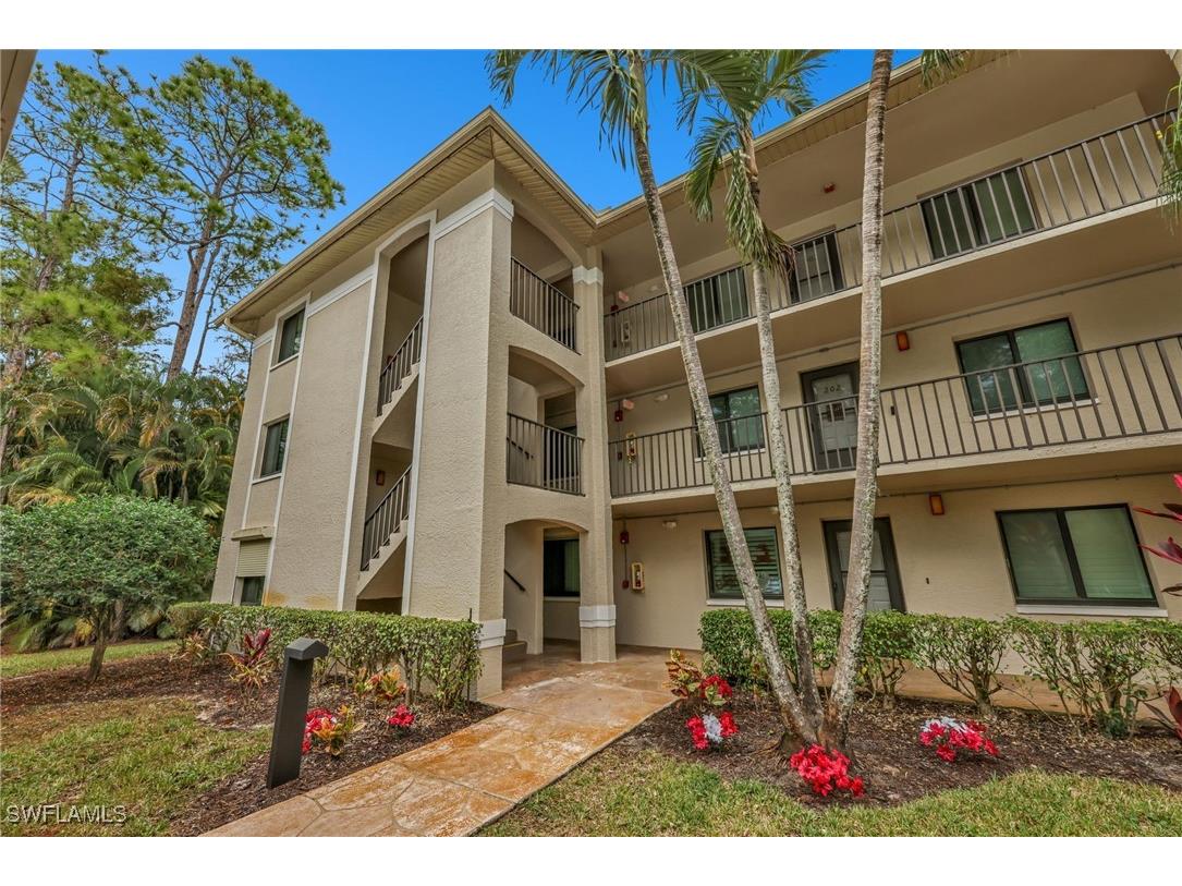 5767 Deauville Circle #D301 Naples FL 34112 225082990 image2