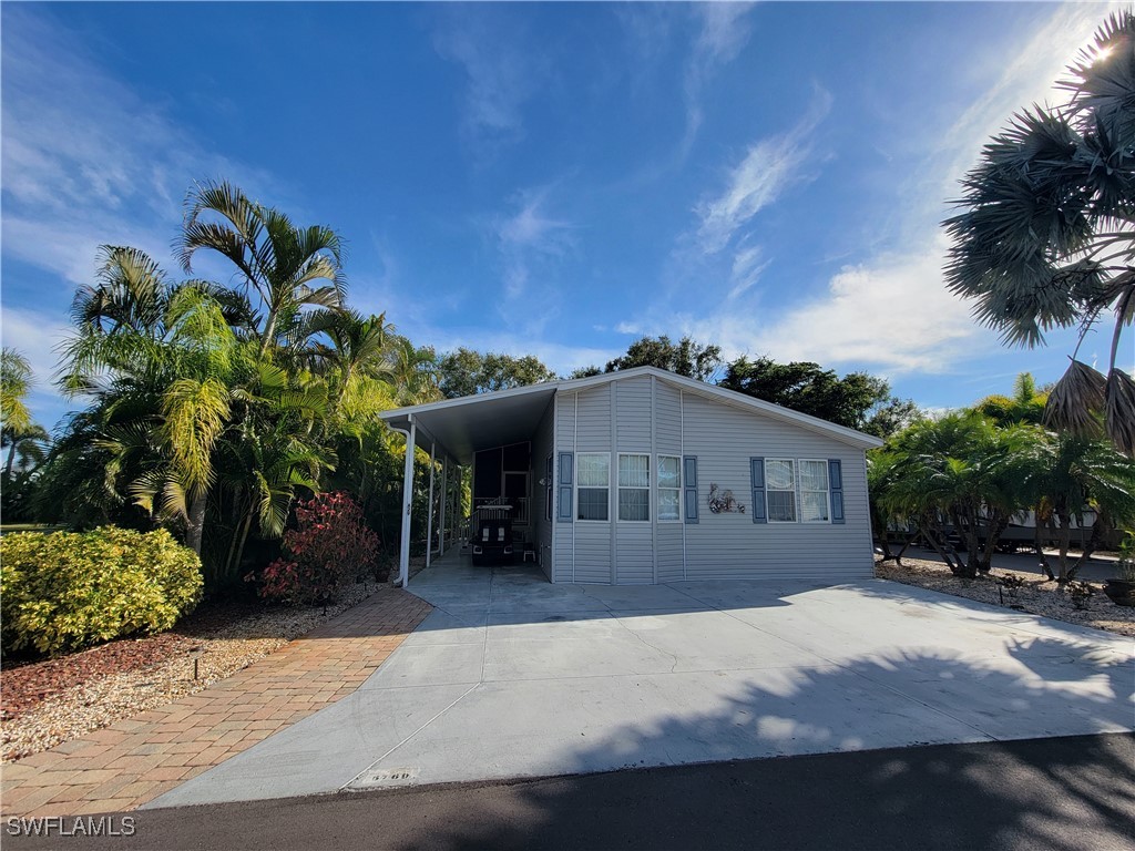 5769 Brightwood Dr. Fort Myers FL 33905 225020988 image1
