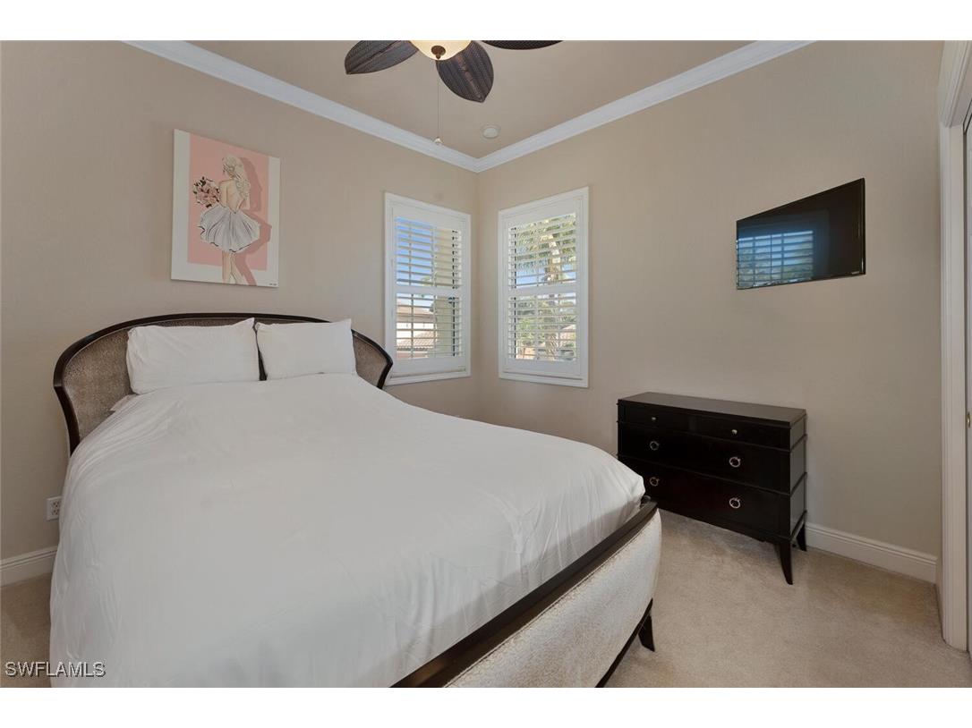 5769 Mango Circle Naples FL 34110 225080551 image8