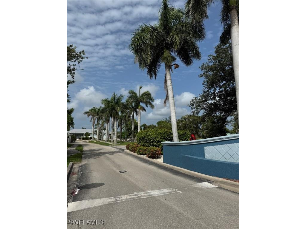 5769 Pink Panther Drive Fort Myers FL 33908 225055717 image3