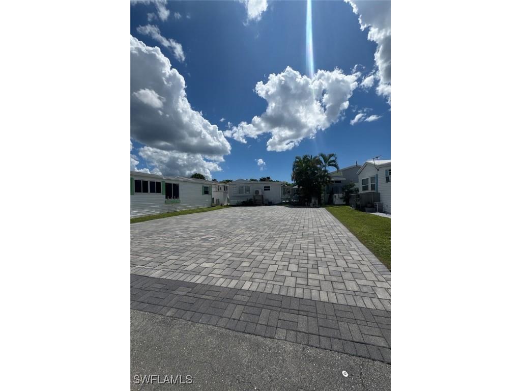 5769 Pink Panther Drive Fort Myers FL 33908 225055717 image8