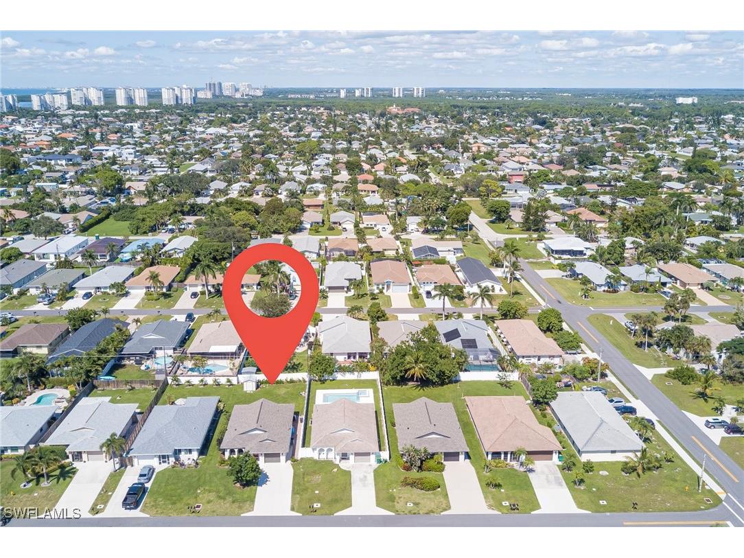 577 98th Avenue N Naples FL 34108 225076967 image1