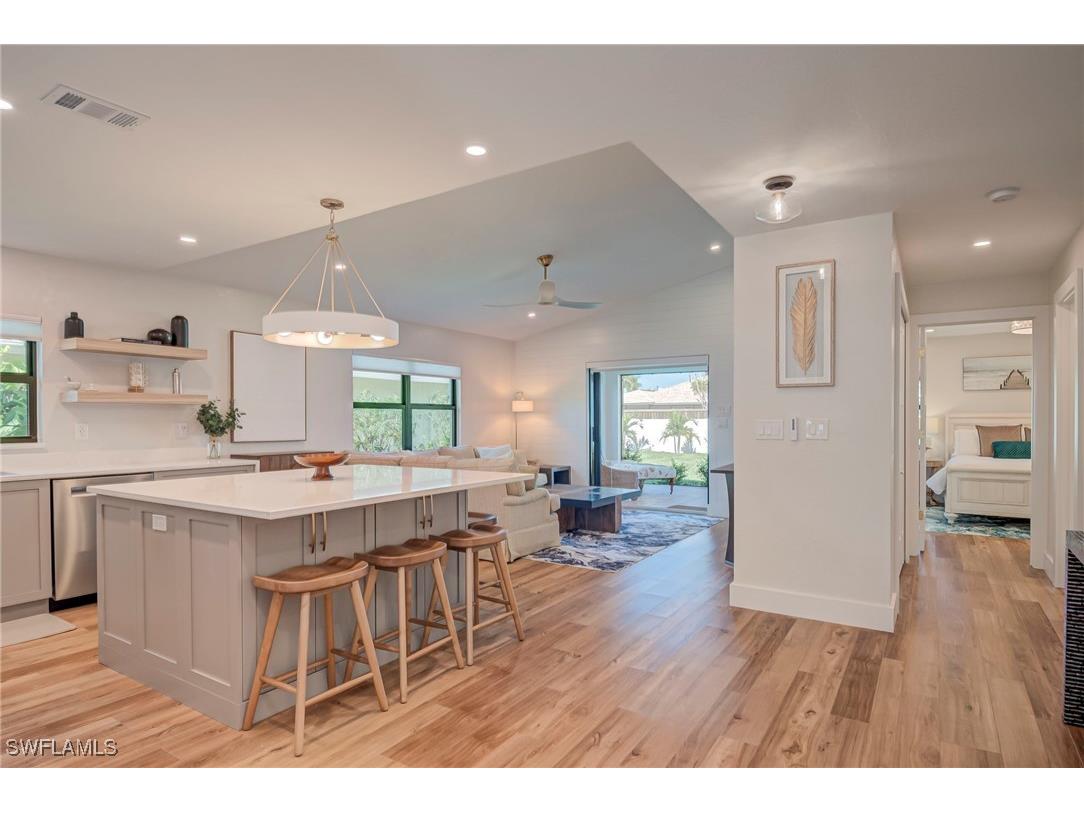 577 98th Avenue N Naples FL 34108 225076967 image3