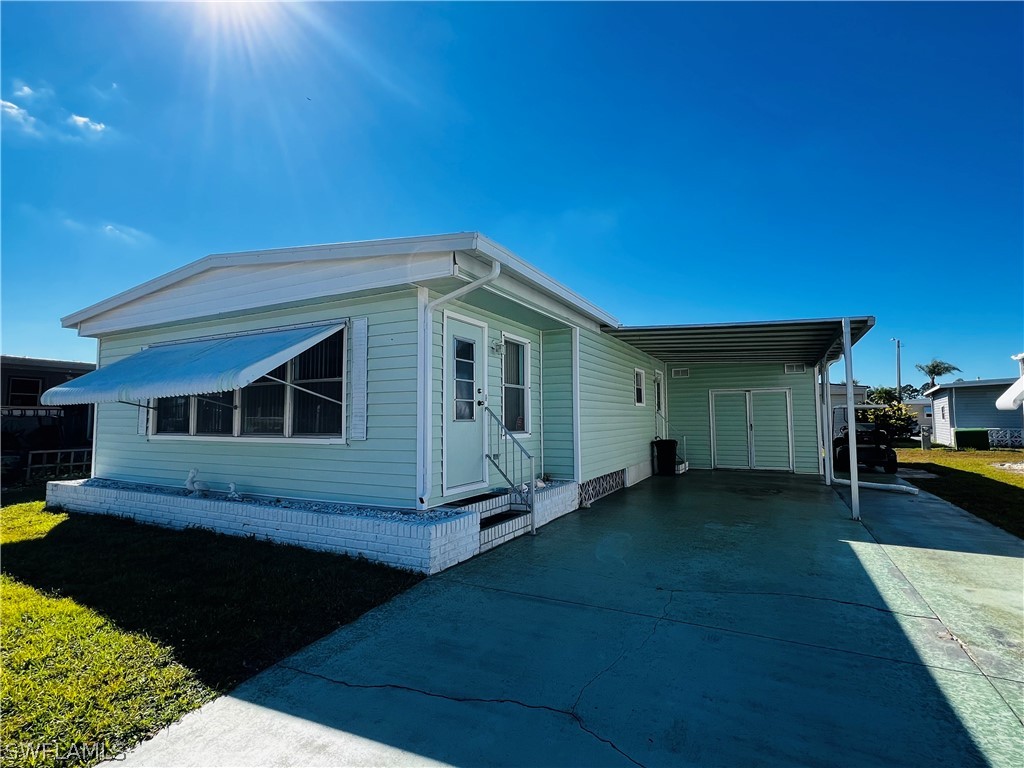 577 Hogan Drive North Fort Myers FL 33903 223003680 image1