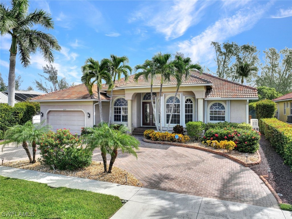 577 Somerset Court Marco Island FL 34145 223068542 image1