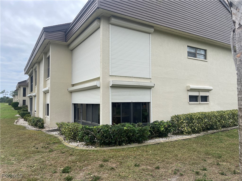 5770 Trailwinds Drive #211 Fort Myers FL 33907 2025022602 image13