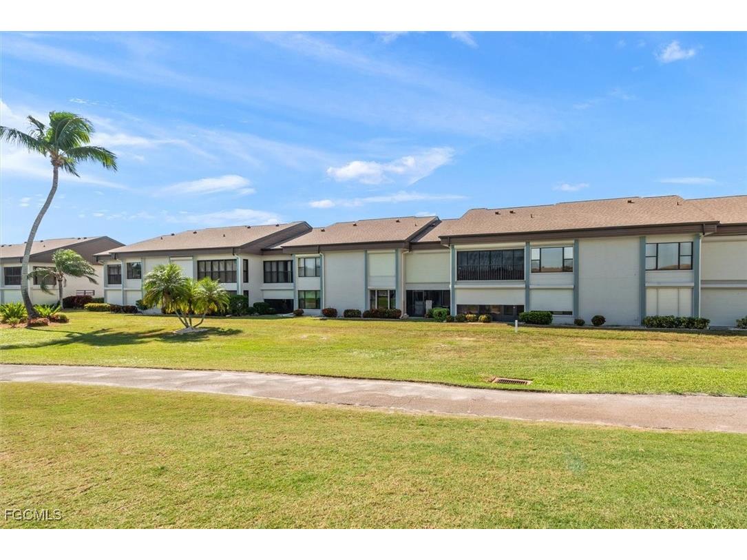 5770 Trailwinds Drive #213 Fort Myers FL 33907 2025019044 image22