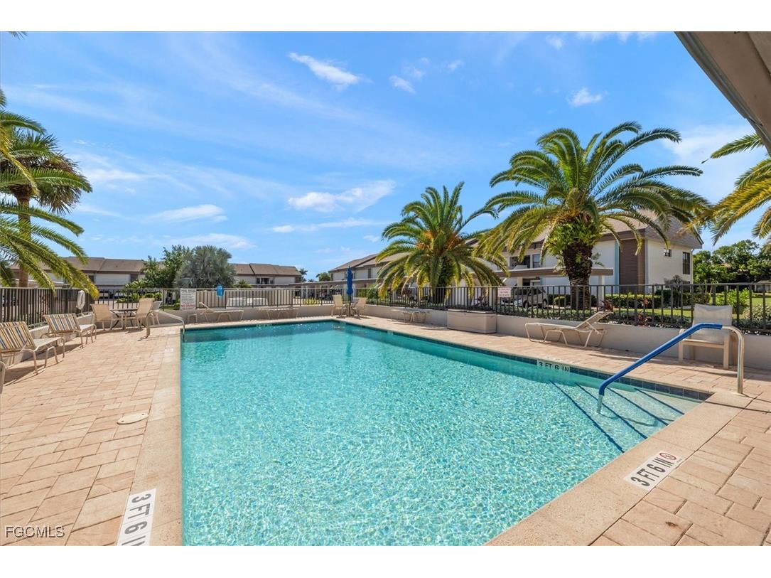 5770 Trailwinds Drive #213 Fort Myers FL 33907 2025019044 image23