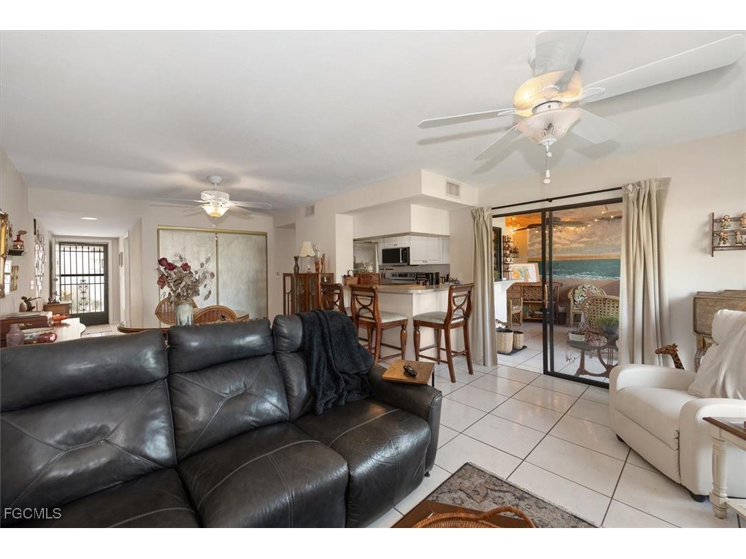 5770 Trailwinds Drive #213 Fort Myers FL 33907 2025019044 image5